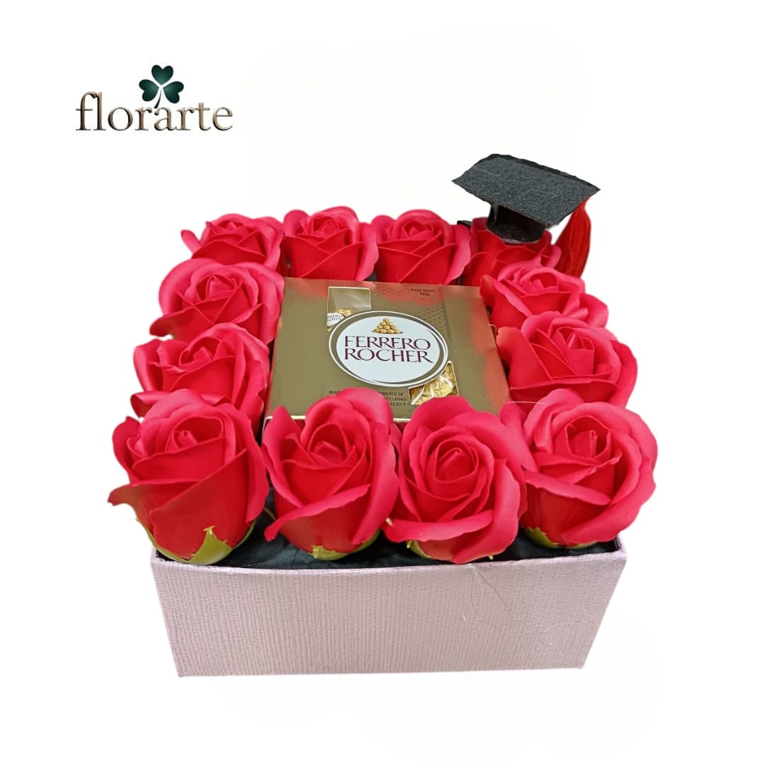 bo. Box 12 Rosas Eternas De Jabón + Bombones Ferrero - Imagen 1