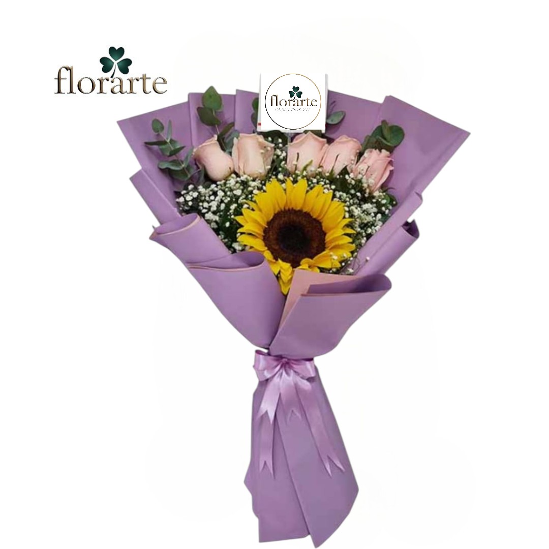 g7 (60) Ramo 5 Rosas + Girasol - Imagen 1